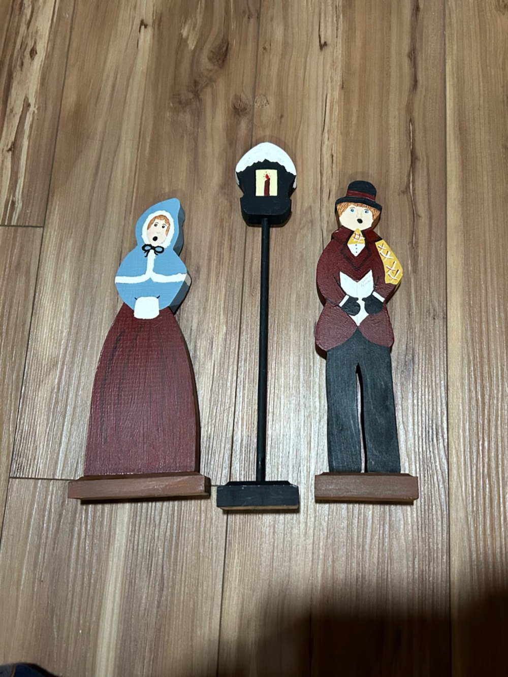 Wooden Vintage Hand-Painted 3pc Caroler Set Holiday Decor